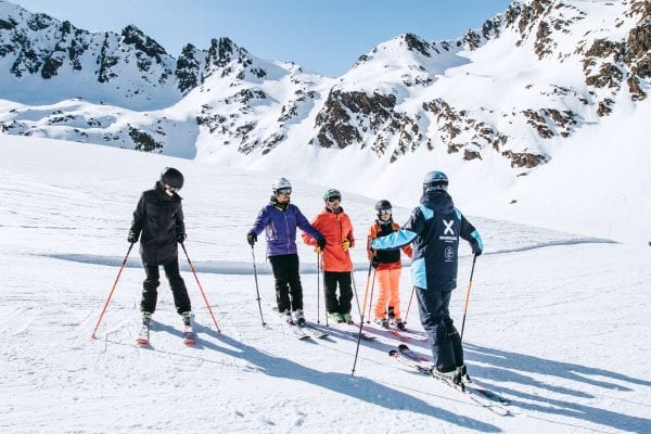 Adults ski school